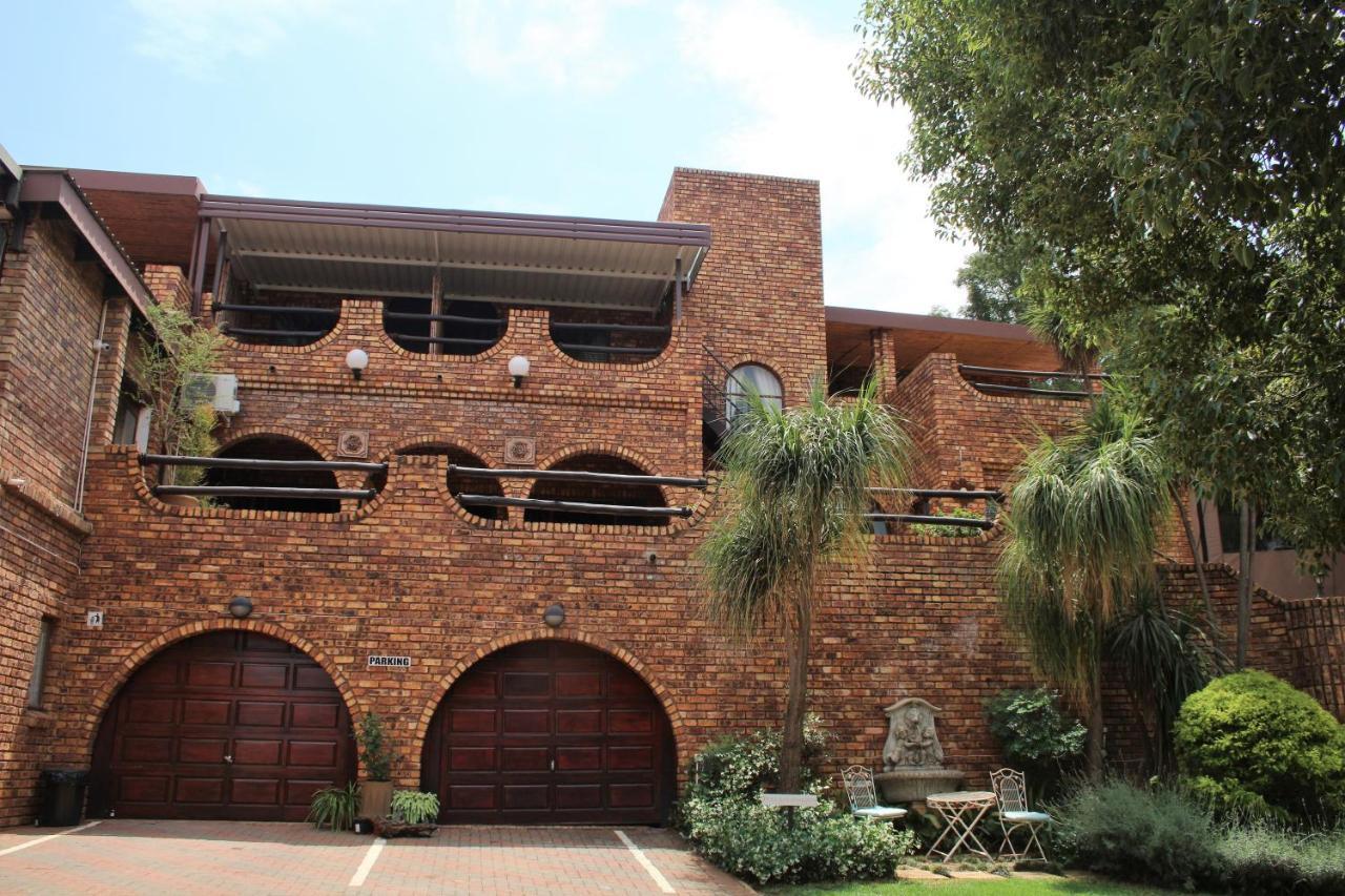 Belle Vue Guesthouse Hartbeespoort Luaran gambar